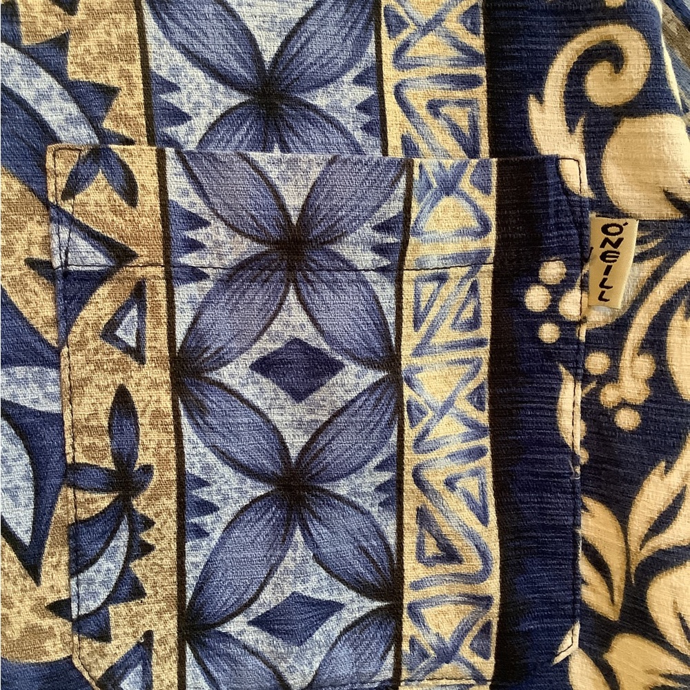 O’Neill surf Hawaii shirt small - Picture 3 of 4